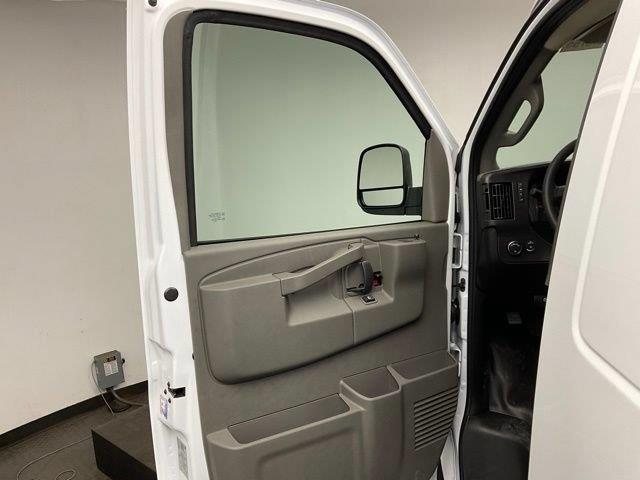 2026 Chevrolet Express Cargo Work Van - Photo 9