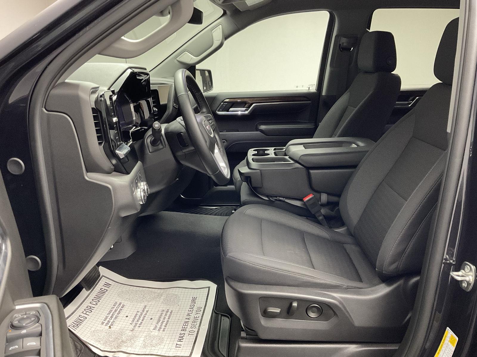 2025 GMC Sierra 1500 Elevation - Photo 12