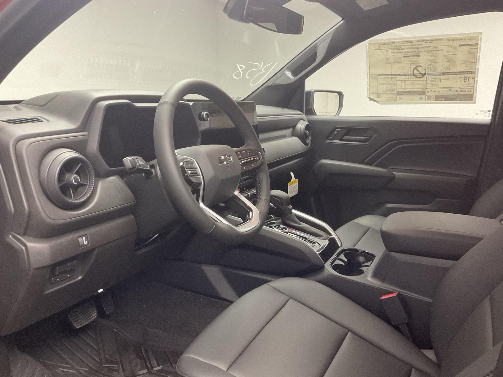 2026 Chevrolet Colorado Trail Boss - Photo 11