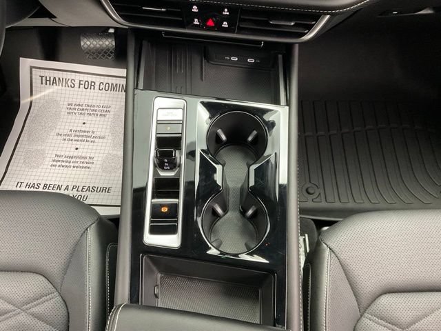 2025 Volkswagen Atlas SE w/Tech - Photo 19