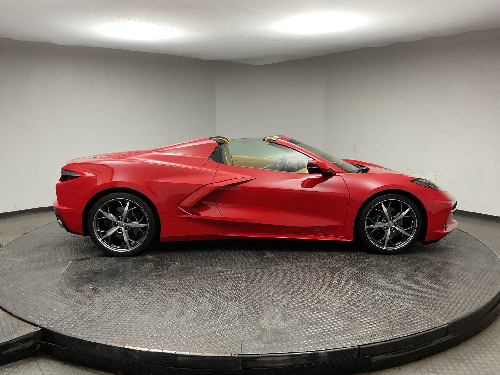 2023 Chevrolet Corvette 3LT - Photo 8
