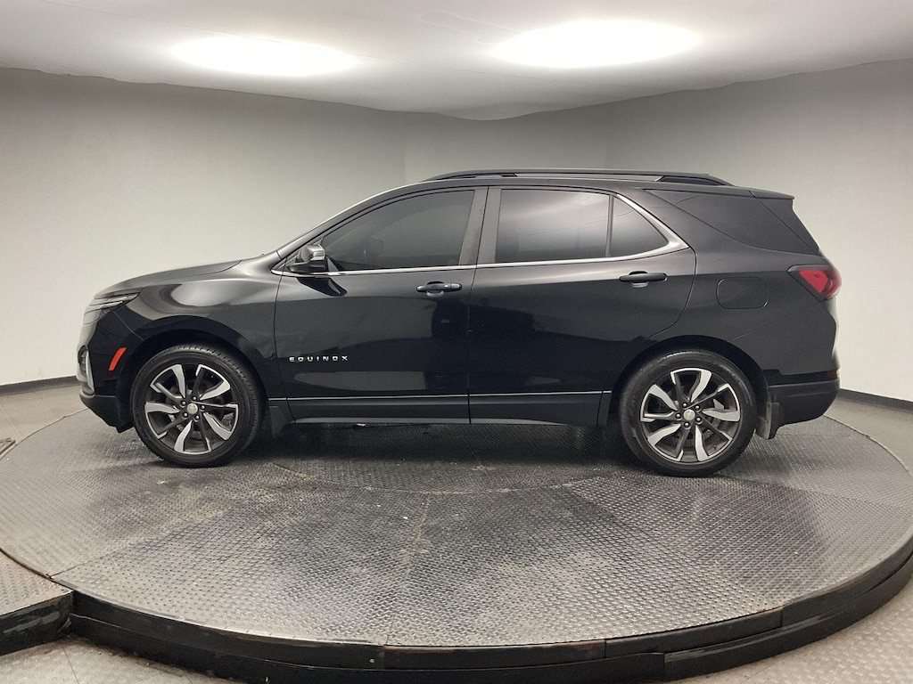 Used 2022 Chevrolet Equinox LT SUV