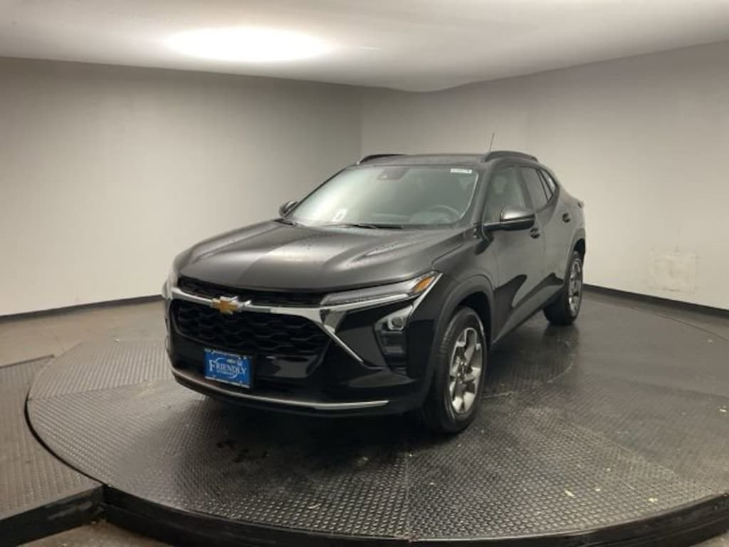 New 2026 Chevrolet Trax LT SUV