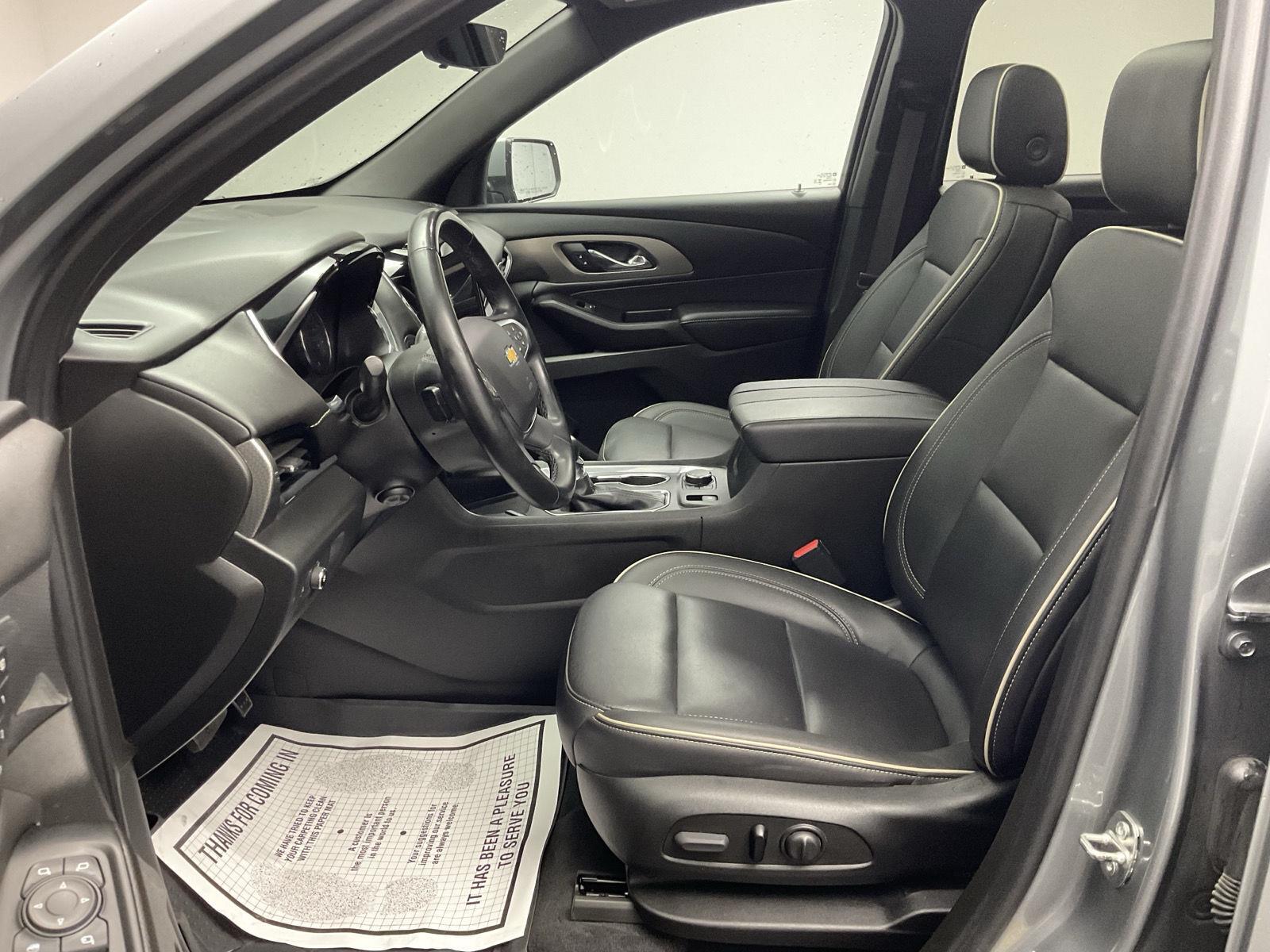 2023 Chevrolet Traverse Premier - Photo 12