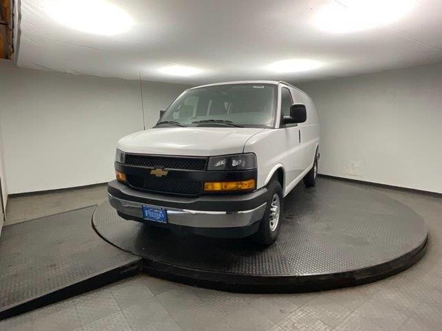 2026 Chevrolet Express Cargo Work Van - Photo 3