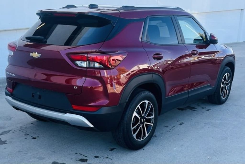 Used 2025 Chevrolet Trailblazer LT SUV
