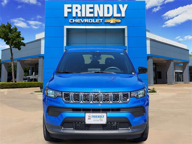 2025 Jeep Compass Sport photo 2