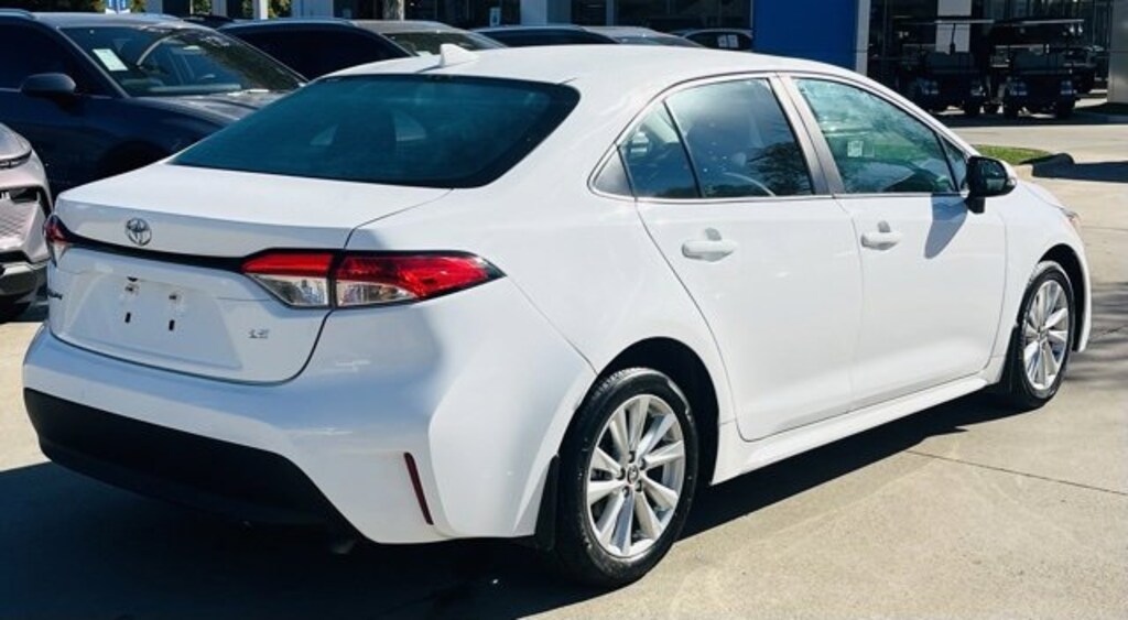 Used 2023 Toyota Corolla LE