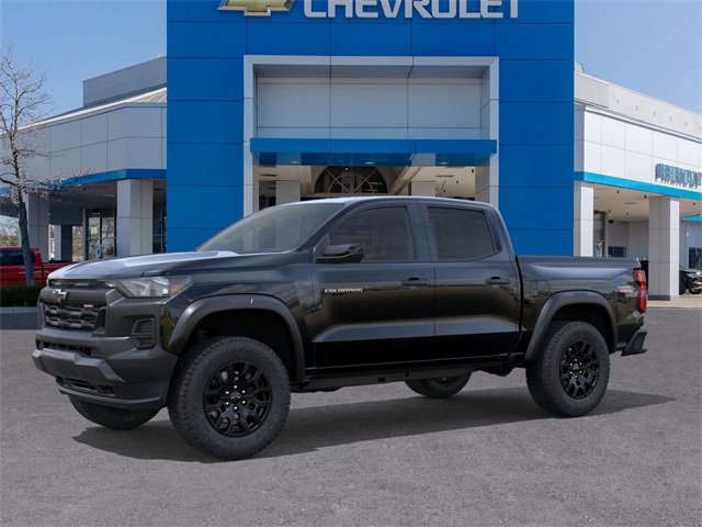 2026 Chevrolet Colorado Trail Boss photo 2