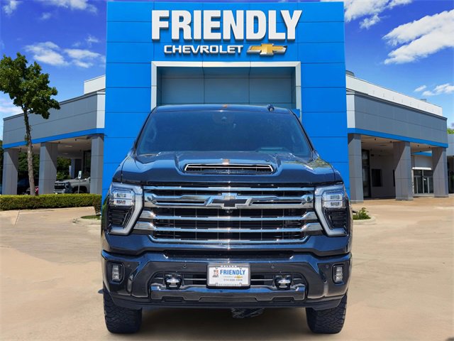 2024 Chevrolet Silverado 2500HD High Country Midnight Edition Z71 photo 2