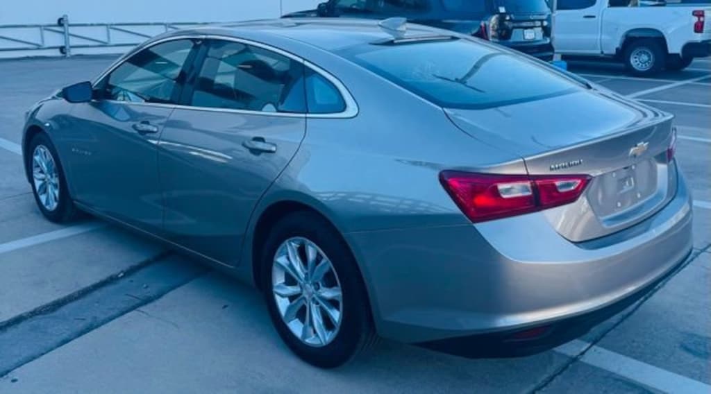 Used 2023 Chevrolet Malibu LT Car