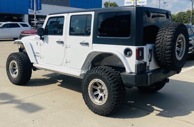2014 Jeep Wrangler Unlimited Sport photo 3