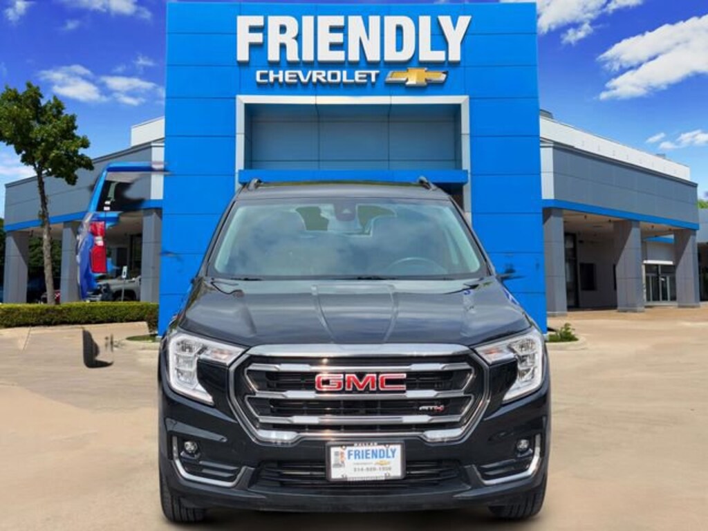 Used 2023 GMC Terrain AT4 SUV