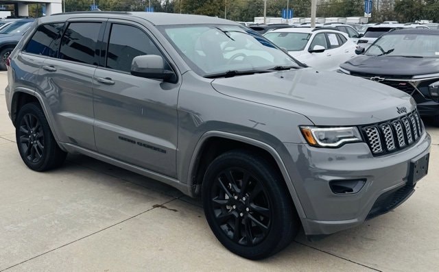 2020 Jeep Grand Cherokee Altitude's photo