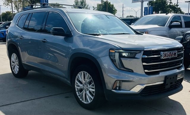 2024 GMC Acadia Elevation's photo