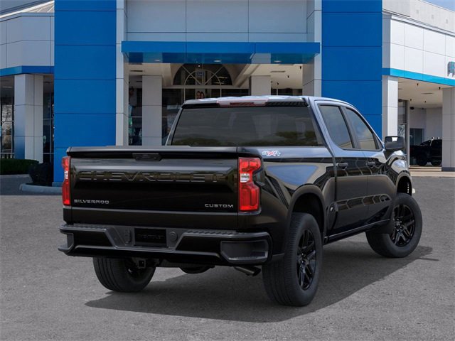 2026 Chevrolet Silverado 1500 Custom photo 3