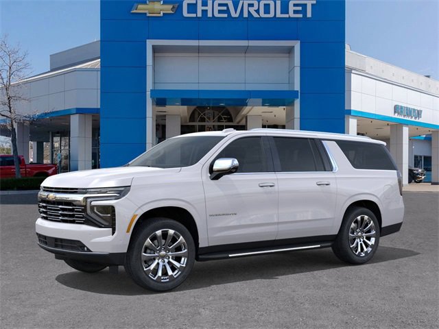 2025 Chevrolet Suburban Premier photo 2
