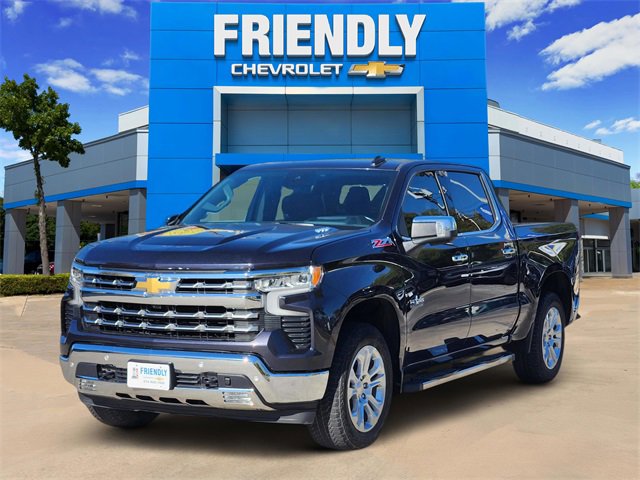 2024 Chevrolet Silverado 1500 LTZ photo 3