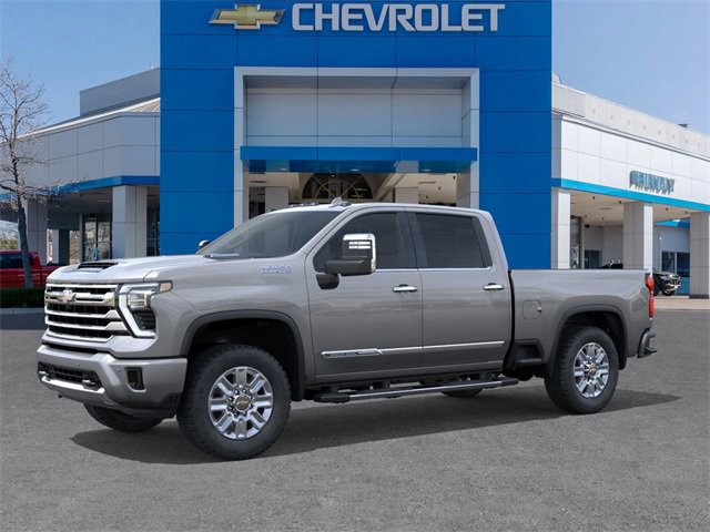 2025 Chevrolet Silverado 2500HD High Country photo 2