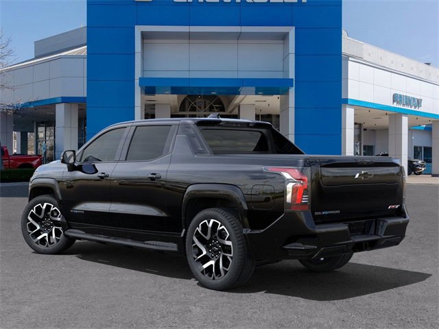 2024 Chevrolet Silverado EV RST photo 2