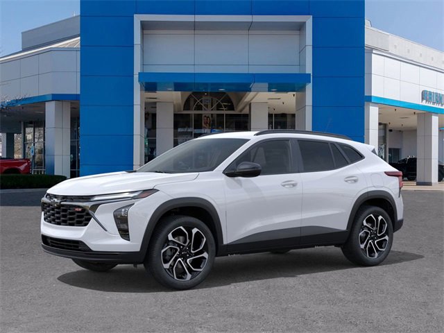 2026 Chevrolet Trax photo 2