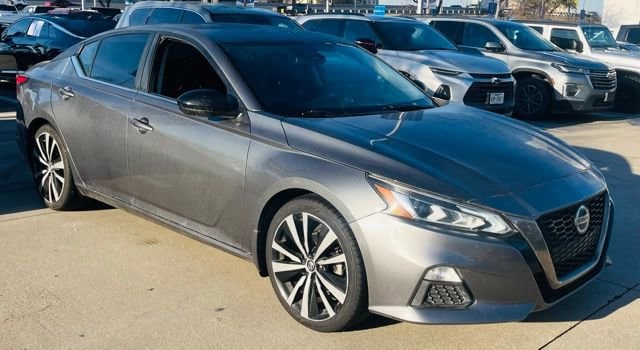 2019 Nissan Altima SR