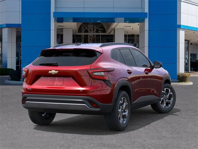 2026 Chevrolet Trax LT photo 4