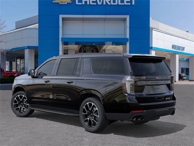 2026 Chevrolet Suburban RST photo 2