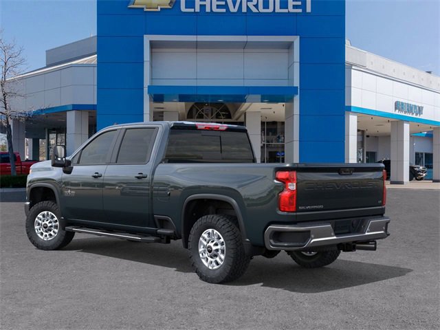 2025 Chevrolet Silverado 2500HD LT photo 3