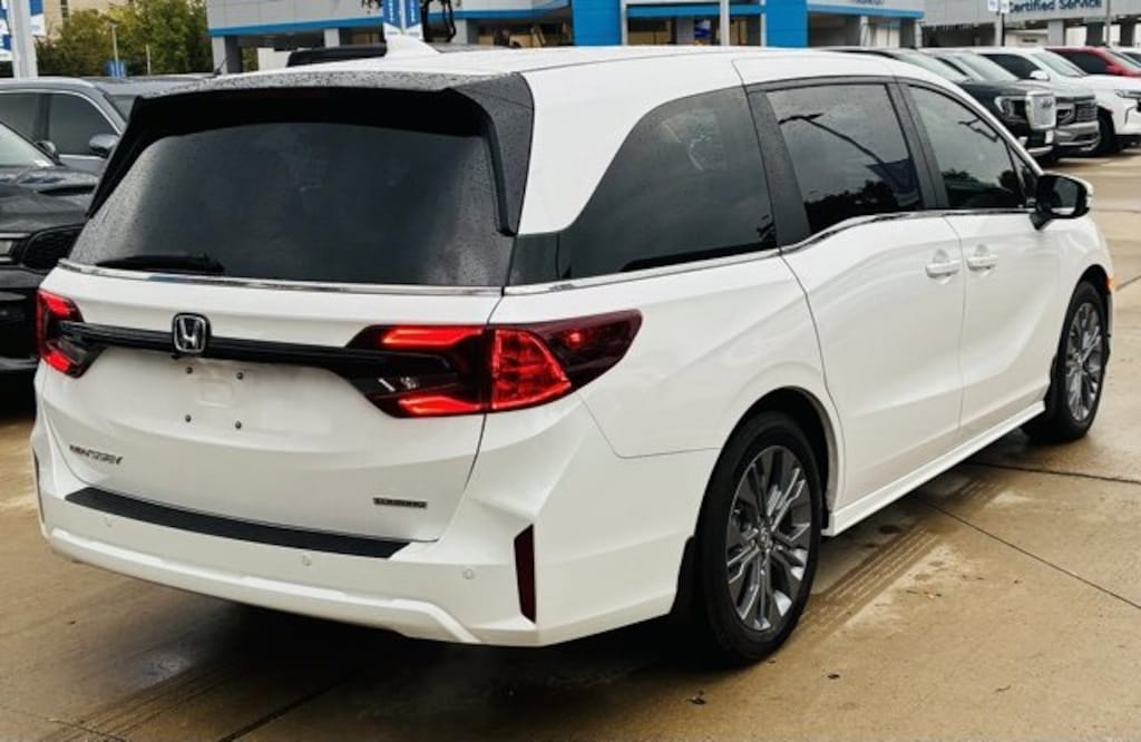 Used 2025 Honda Odyssey Touring