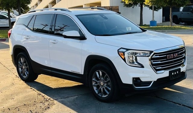 2022 GMC Terrain SLT's photo