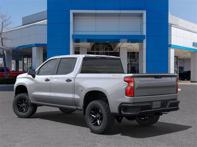 2025 Chevrolet Silverado Trail Boss Custom photo 3