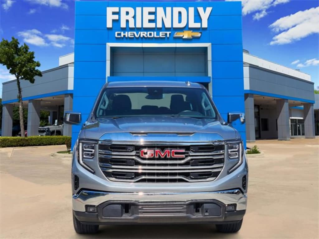 Used 2025 GMC Sierra 1500 SLT Truck