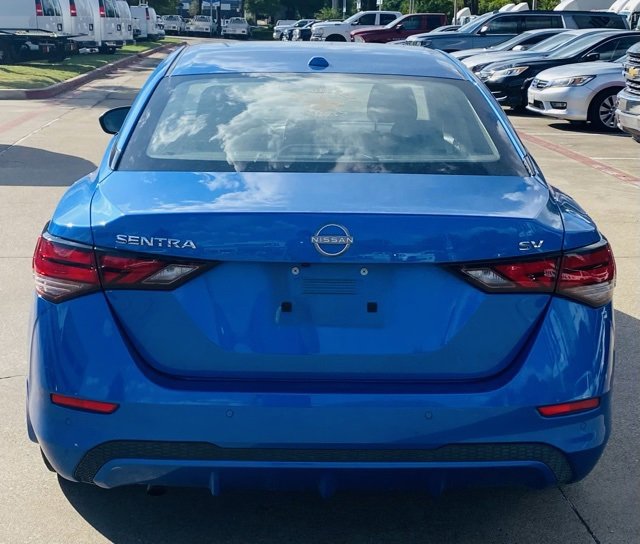 2024 Nissan Sentra SV photo 2