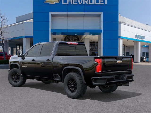 2026 Chevrolet Silverado 2500HD ZR2 photo 3
