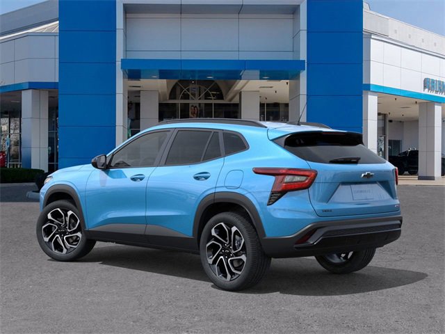 2026 Chevrolet Trax photo 2