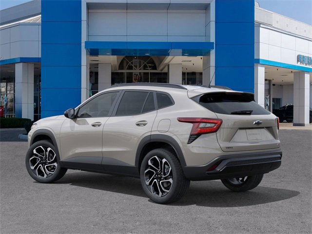 2026 Chevrolet Trax photo 2