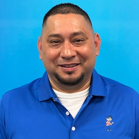 Staff member Joe Salinas from ID_c892b7f244a6