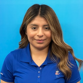 Staff member Katia Torres from ID_afa4a4ac3af7