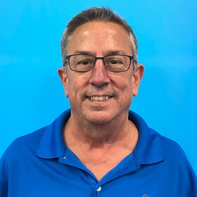 Staff member Robert Fayette from ID_904f417ccf51