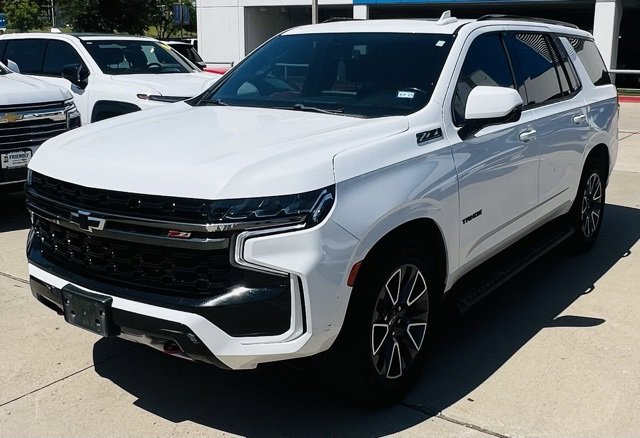 2021 Chevrolet Tahoe Z71 photo 2