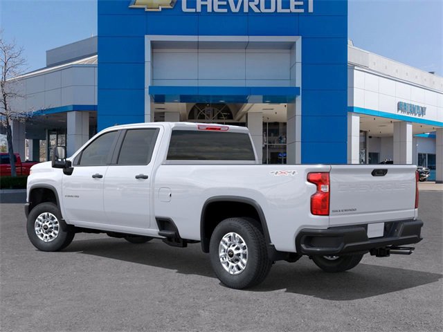 2026 Chevrolet Silverado 2500HD photo 3