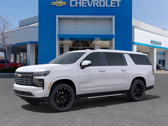 2025 Chevrolet Suburban High Country photo 2