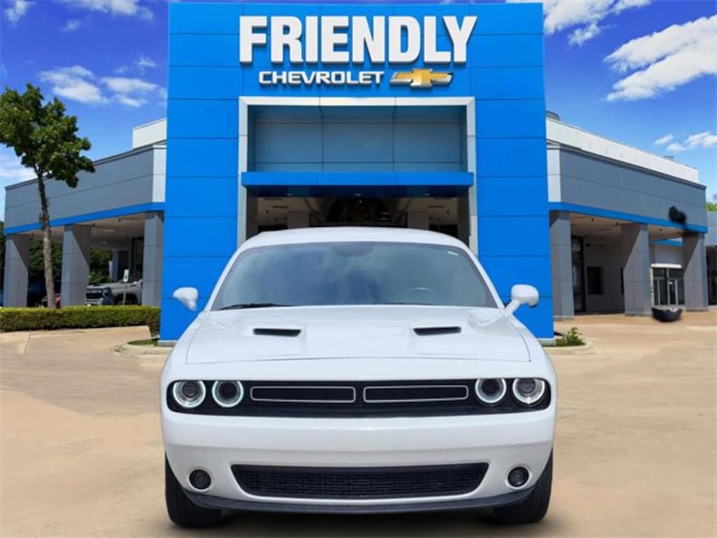 Used 2023 Dodge Challenger SXT