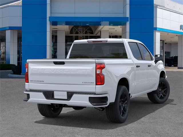 2026 Chevrolet Silverado Custom photo 3