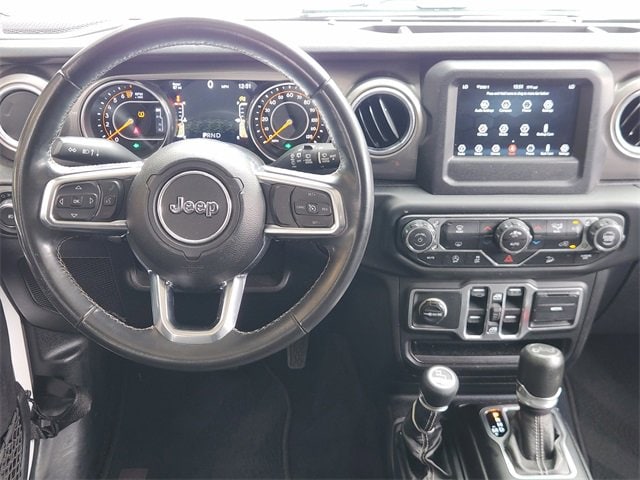 View 25