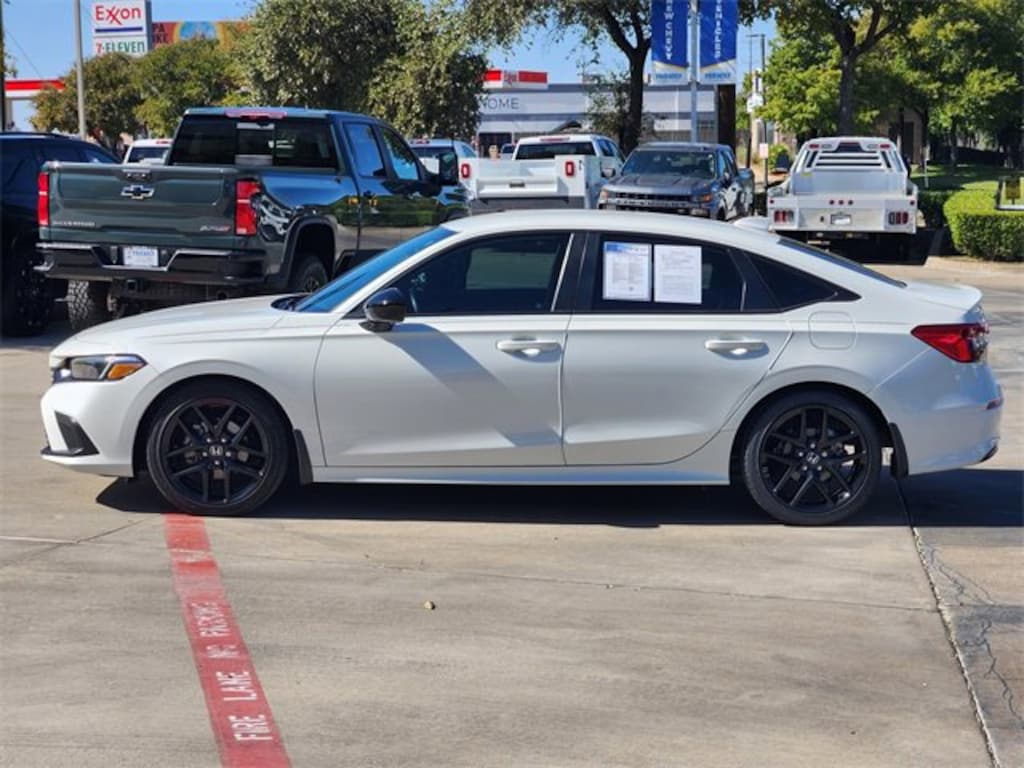 Used 2023 Honda Civic Sedan Sport