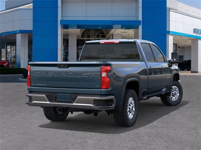 2026 Chevrolet Silverado 2500HD LT photo 4