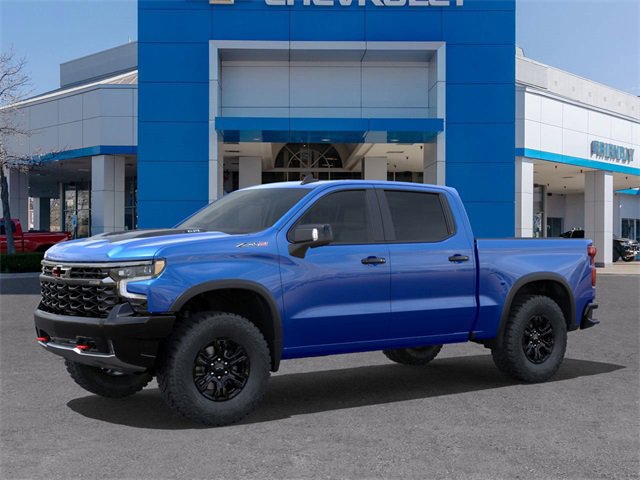 2025 Chevrolet Silverado 1500 ZR2 photo 2