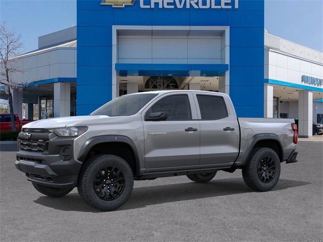 2026 Chevrolet Colorado Trail Boss photo 2